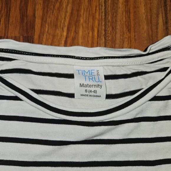 Time and Tru Black White Striped Maternity Flowy Top Womens Size S - Picture 2 of 6